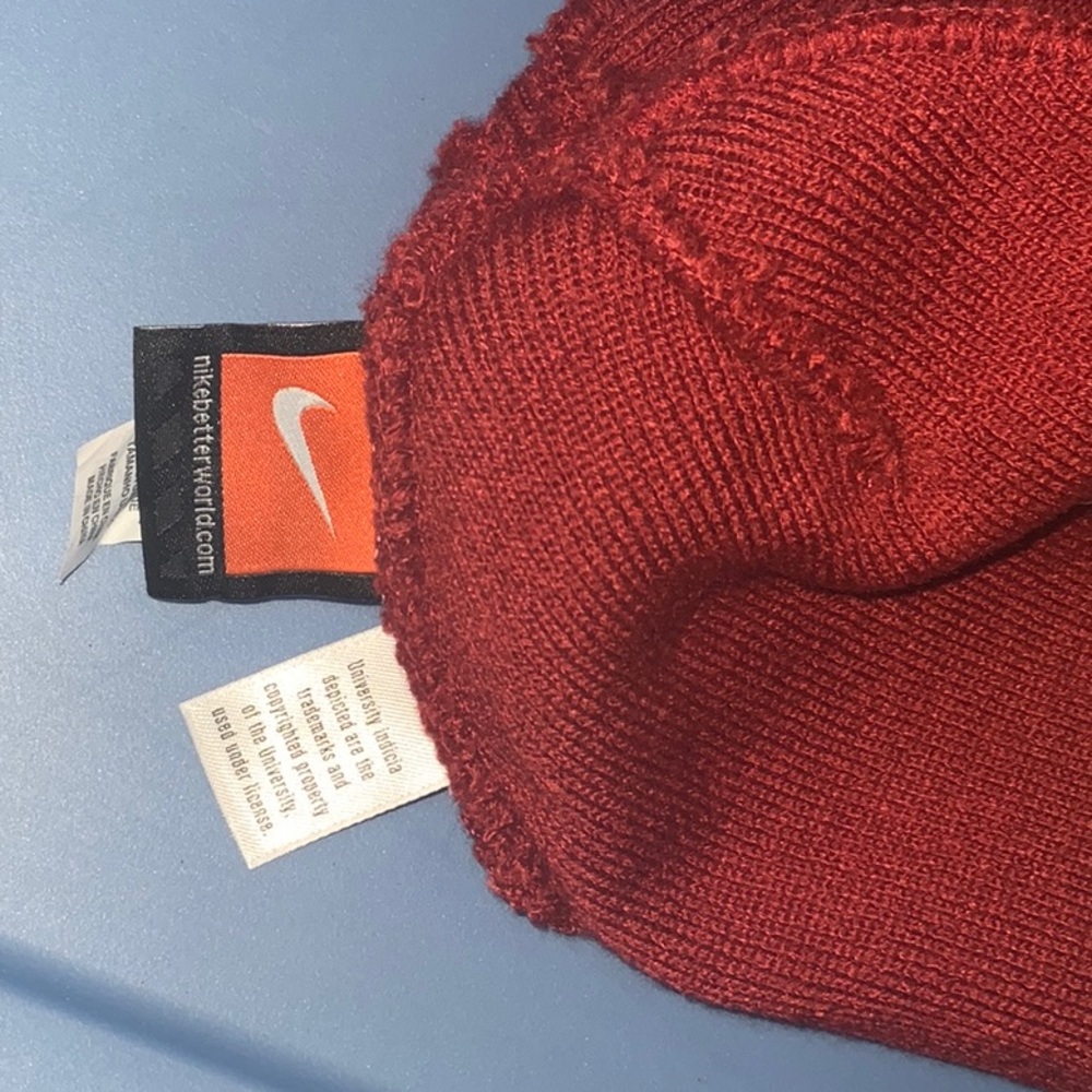 Alabama- Roll Tide stocking hat by Nike (smoke free home) - Picture 3 of 3
